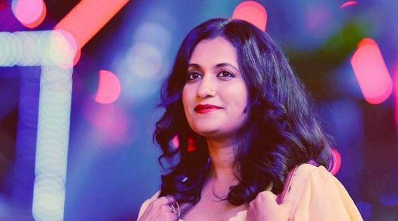 শেকড়ের টানে ঘরে ফেরা মানুষের জন্য গাইলেন সংগীতশিল্পী নাবিলা নূর কুহু