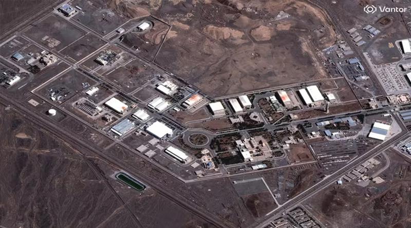 আবারও ইরানের নাতাঞ্জ পারমাণবিক স্থাপনায় হামলা