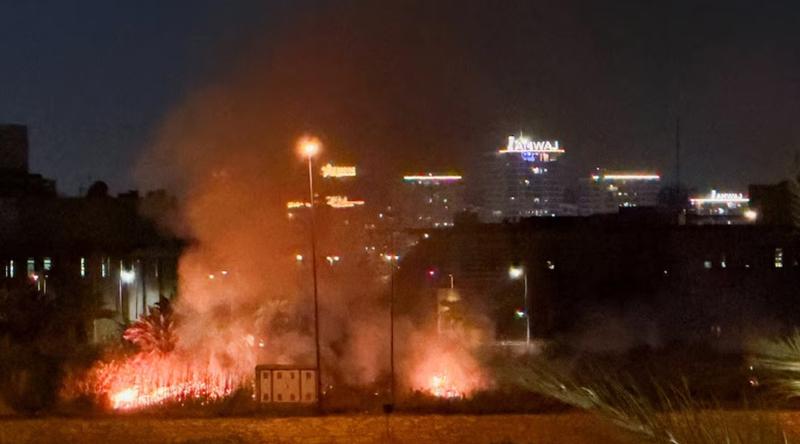 ইরাকে গোয়েন্দা সদরদপ্তরসহ কয়েকটি মার্কিন স্থাপনায় ভয়াবহ হামলা