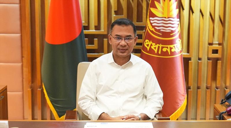 প্রধানমন্ত্রী জ্যেষ্ঠ ৩ সাংবাদিককে ফোন করে জানালেন ঈদের শুভেচ্ছা