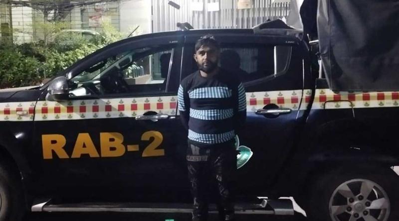 মোহাম্মদপুরে পিস্তলসহ ‘দাগি রুবেল’ গ্রেপ্তার