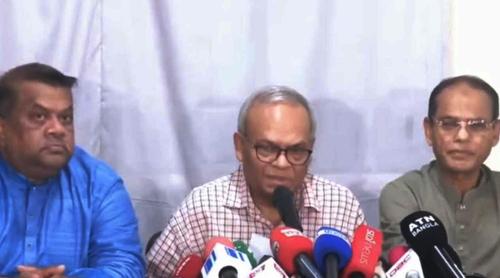 নির্ভয়ে কথা বলাই গণতন্ত্রের প্রধান শর্ত: রিজভী