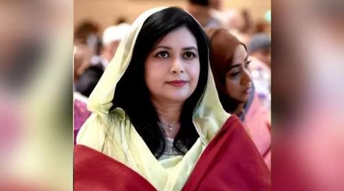 ঈদের পরদিনই যুক্তরাজ্যের পথে জুবাইদা রহমান