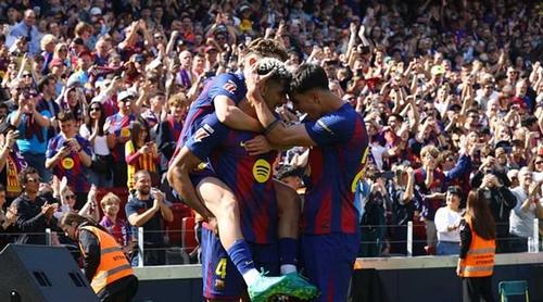 শীর্ষস্থান আরও মজবুত করল বার্সেলোনা