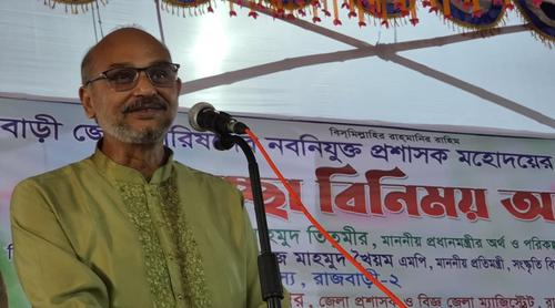 ‘পতিত সরকার ঋণের বোঝা বাড়িয়ে দিয়ে গেছে’