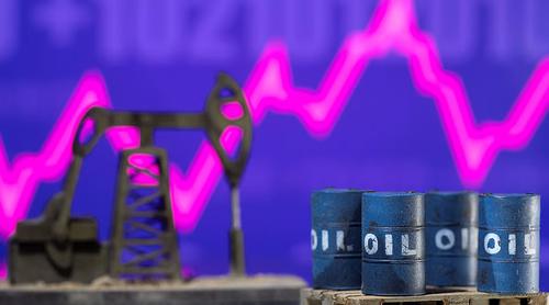 ট্রাম্পের ৪৮ ঘণ্টার আলটিমেটামে বিশ্ববাজারে বাড়ল তেলের দাম