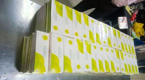 চট্টগ্রাম বিমানবন্দরে ৩০০ কার্টন বিদেশি সিগারেট জব্দ