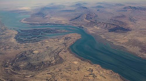 পানির নিচে ইরানের ‘অদৃশ্য এক শক্তি’ বদলে দিচ্ছে যুদ্ধের হিসাব!