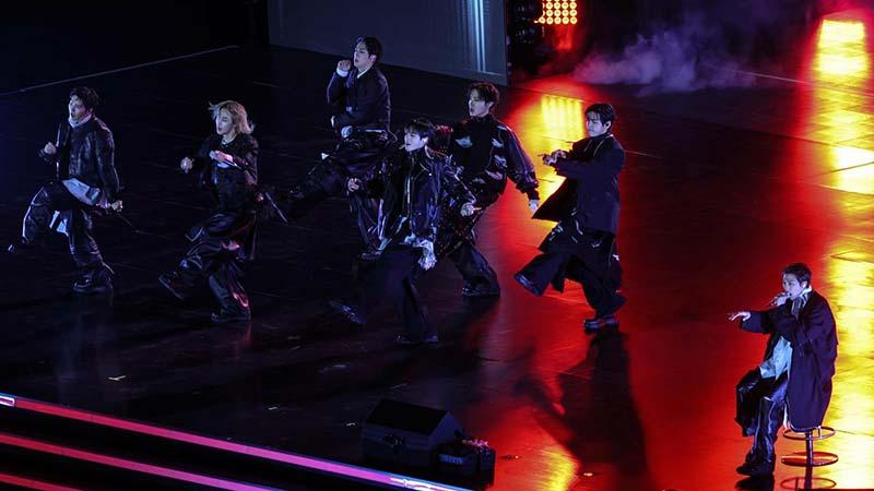 প্রত্যাবর্তন অনুষ্ঠান দিয়ে কে-পপ জগতে আধিপত্য প্রদর্শন করল বিটিএস