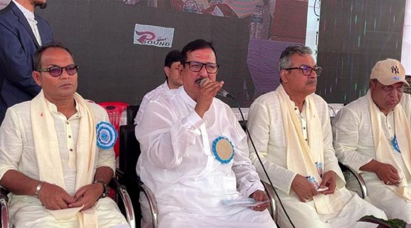 বাবার মতোই তারেক রহমান জাতিকে এগিয়ে নিয়ে যাচ্ছেন, মন্তব্য ভূমিমন্ত্রীর