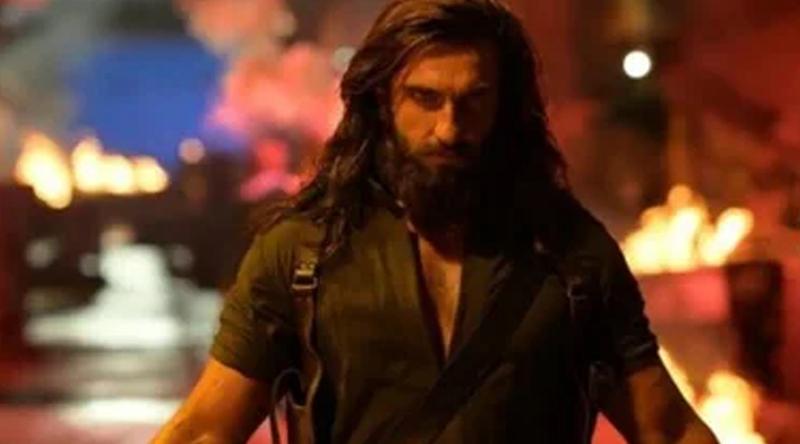 যোগীরাজ্যে ‘ধুরন্ধর ২’ দেখার সময় তরুণীর শ্লীলতাহানি