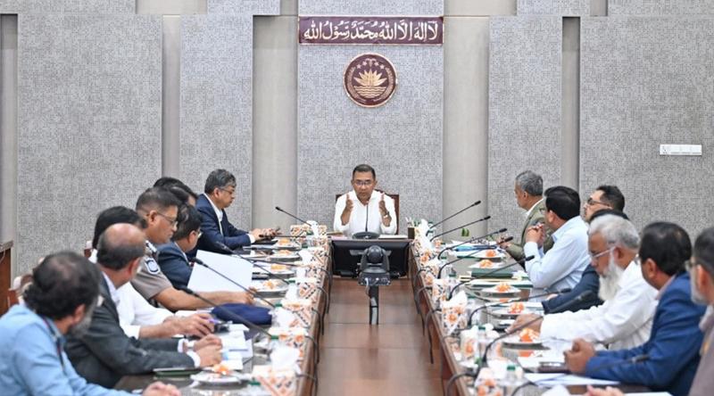 রাজধানীর ট্রাফিক ব্যবস্থাপনা আধুনিকায়নে প্রধানমন্ত্রীর সভা