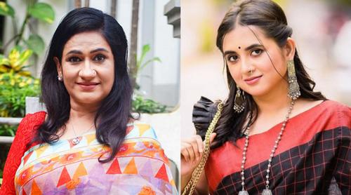 তানিয়া বৃষ্টির জন্য মুনিরা মিঠুর দোয়া