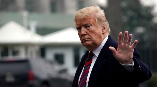 যুদ্ধের কারণে ট্রাম্পের জনপ্রিয়তায় ধস