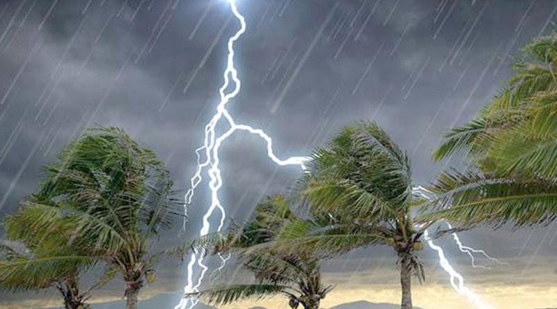 ঢাকায় ঝড়ো হাওয়ার আভাস, হতে পারে বজ্রসহ বৃষ্টি