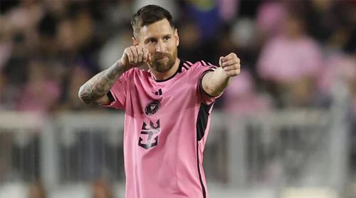 বিরল রেকর্ড মেসির, পেনাল্টির চেয়েও ফ্রি-কিকে বেশি গোল!