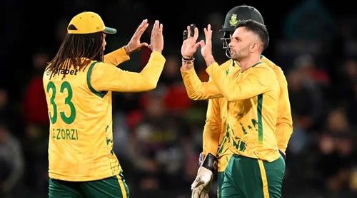 নিউজিল্যান্ডকে বিধ্বস্ত করে দক্ষিণ আফ্রিকার সিরিজ জয়