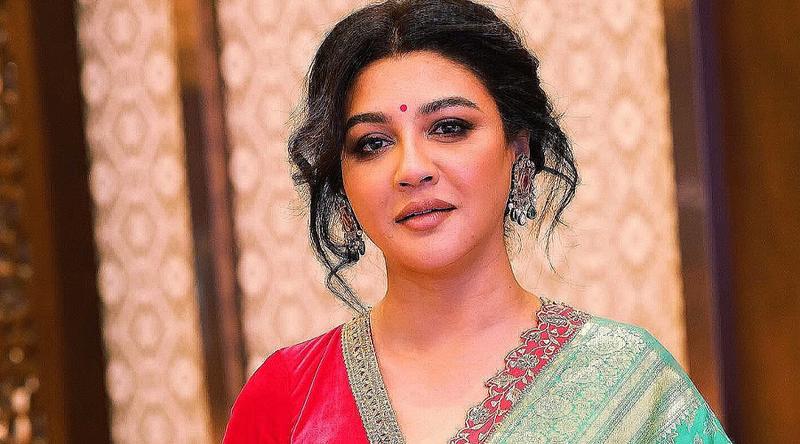 সেই ভয়াল রাতে পাকিস্তানি মিলিটারি দেখেছিলেন জয়া আহসানের মা