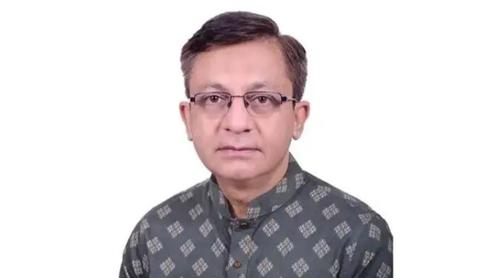 ক্যামেরুন গেছেন বাণিজ্যমন্ত্রী খন্দকার আব্দুল মুক্তাদির