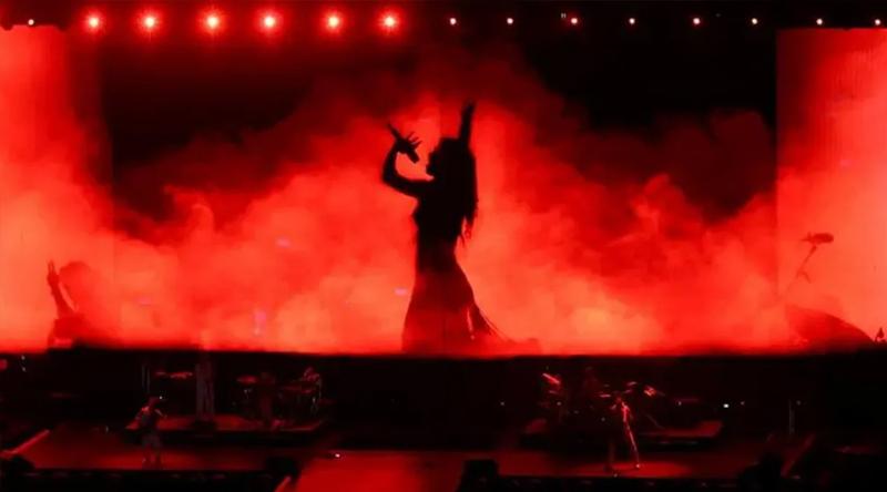 মধ্যপ্রাচ্যজুড়ে অস্থিরতার কারণে দোহায় শাকিরার কনসার্ট বাতিল