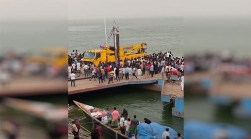 বাসে যাত্রী ছিলেন ‘৪০ জন’ , ঘটনাস্থলে পৌঁছেছে উদ্ধারকারী ‘হামজা’