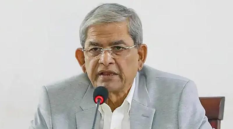 পদ্মায় ডুবলো যাত্রীবাহী বাস, ‘কর্তৃপক্ষের অবহেলা’ দেখছেন মির্জা ফখরুল