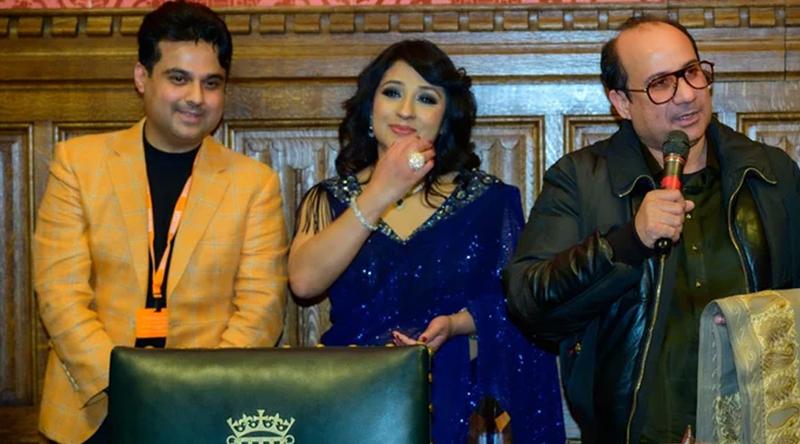 ব্রিটিশ পার্লামেন্টে বিশেষ সংবর্ধনা পেলেন রাহাত ফাতেহ আলী খান