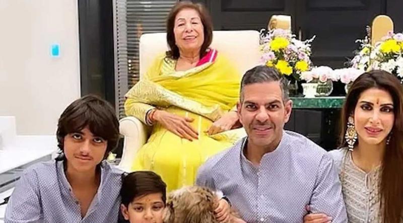 সম্পত্তি নিয়ে জটিলতার জেরে এবার সঞ্জয়ের ট্রাস্ট থেকে শাশুড়িকে সরানোর দাবি প্রিয়ার!