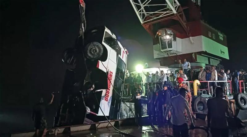 সৌহার্দ্য পরিবহনের সেই বাসচালকের মরদেহ উদ্ধার