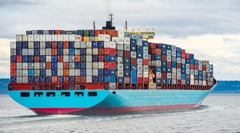 হরমুজ পেরোতে হলে টোল দিতে হবে, আইন করছে ইরান