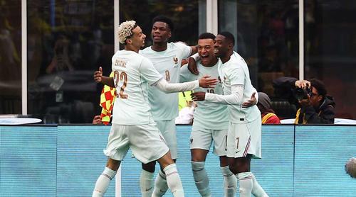 ৫ বারের বিশ্বকাপ চ্যাম্পিয়ন ব্রাজিলকে হারিয়ে ফ্রান্সের জয়