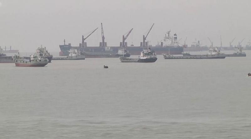 জ্বালানি সংকটে ব্যাহত হচ্ছে বিদ্যুৎকেন্দ্রের কয়লা পরিবহন, লোডশেডিং বাড়ার শঙ্কা!