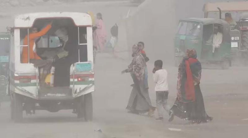 আজও ভালো নেই ঢাকার বাতাস