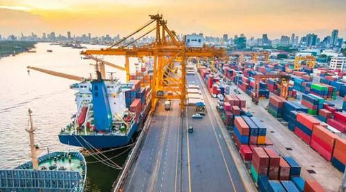 ৩০ হাজার টন জ্বালানি তেল নিয়ে চট্টগ্রাম বন্দরে পৌঁছেছে ‘গ্রান কুভা’