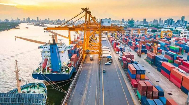 ৩০ হাজার টন জ্বালানি তেল নিয়ে চট্টগ্রাম বন্দরে পৌঁছেছে ‘গ্রান কুভা’