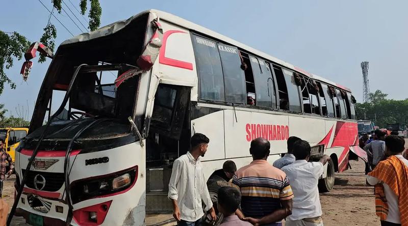 সৌহার্দ্য পরিবহনের বাসটির রেজিস্ট্রেশন স্থগিত