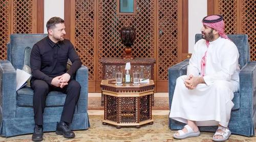 মধ্যপ্রাচ্য ইস্যুতে সৌদি যুবরাজকে জেলেনস্কির সহযোগিতার প্রস্তাব