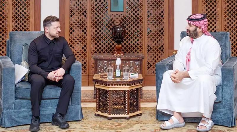 মধ্যপ্রাচ্য ইস্যুতে সৌদি যুবরাজকে জেলেনস্কির সহযোগিতার প্রস্তাব
