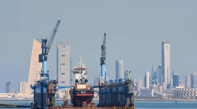 কুয়েতের ২ বন্দরে ড্রোন ও ক্ষেপণাস্ত্র হামলা