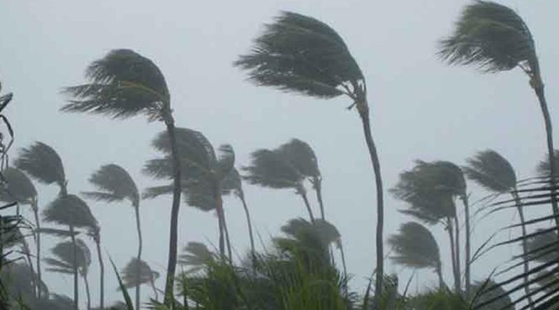 সারাদেশে শক্তিশালী কালবৈশাখীর আভাস, ঝুঁকিতে ১৬ জেলা