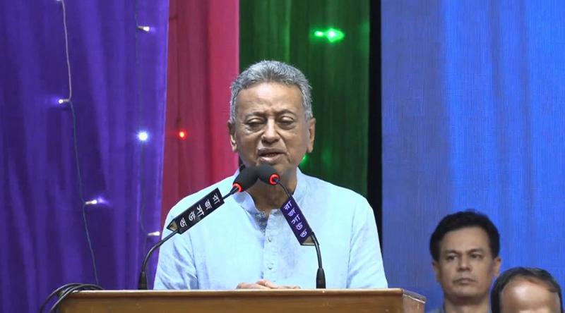 জ্বালানি সংকটকে পুঁজি করে সরকারের ভাবমূর্তি নষ্ট করছে কালোবাজারিরা: আমীর খসরু