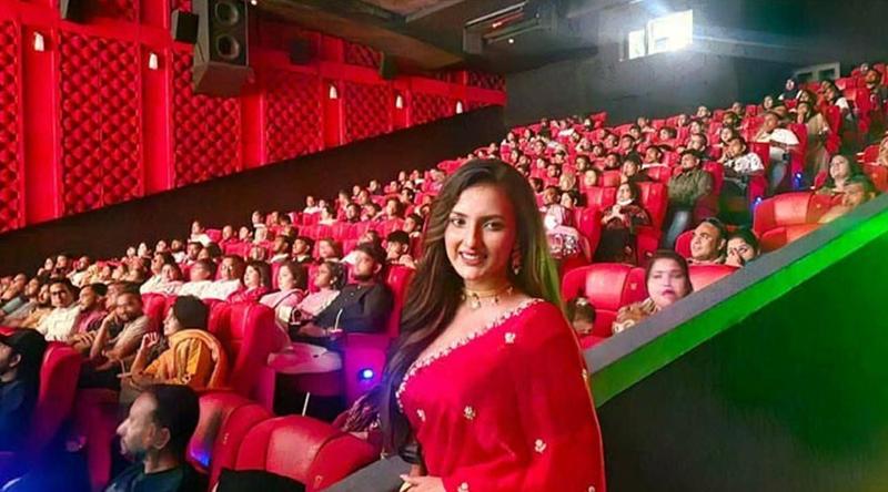 ঢাকায় আসলেন শাকিব খানের নায়িকা জ্যোতির্ময়ী কুণ্ডু