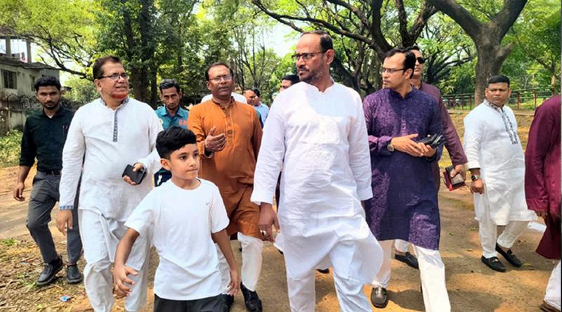 কাউকে না জানিয়ে এসেছি, যাতে চিড়িয়াখানার প্রকৃত অবস্থা বোঝা যায়: প্রাণিসম্পদ প্রতিমন্ত্রী