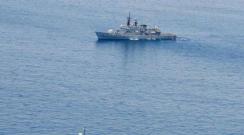 যুক্তরাষ্ট্রের সামরিক জাহাজে ইরানের হামলা