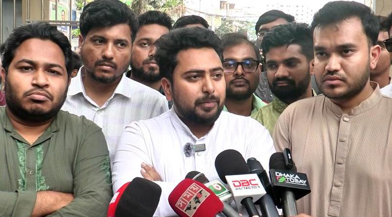 সরকার গণরায় না মেনে সংবিধানকে নিজেদের মতো ব্যাখ্যা করছে: নাহিদ ইসলাম