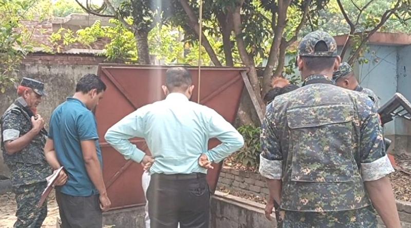 মাদারীপুরে পেট্রোল পাম্পগুলোতে ভ্রাম্যমাণ আদালতের নজরদারি