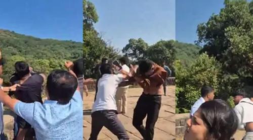 মন্দিরে প্রি-ওয়েডিং ফটোশুটে হামলা, গ্রেপ্তার ৭