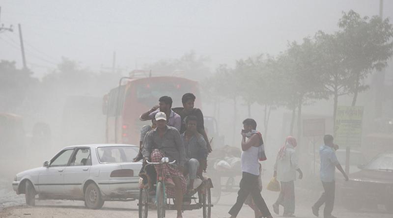 আজ ঢাকার বাতাস ‘অস্বাস্থ্যকর’