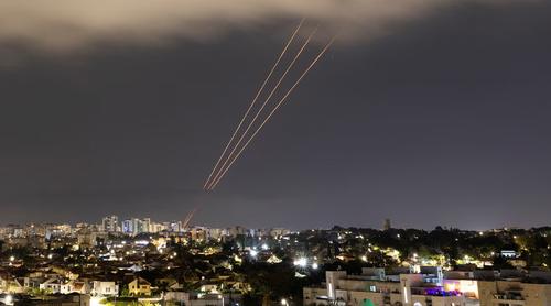 দক্ষিণ ইসরাইলের দিকে ৩টি ক্ষেপণাস্ত্র ছুড়ল ইরান