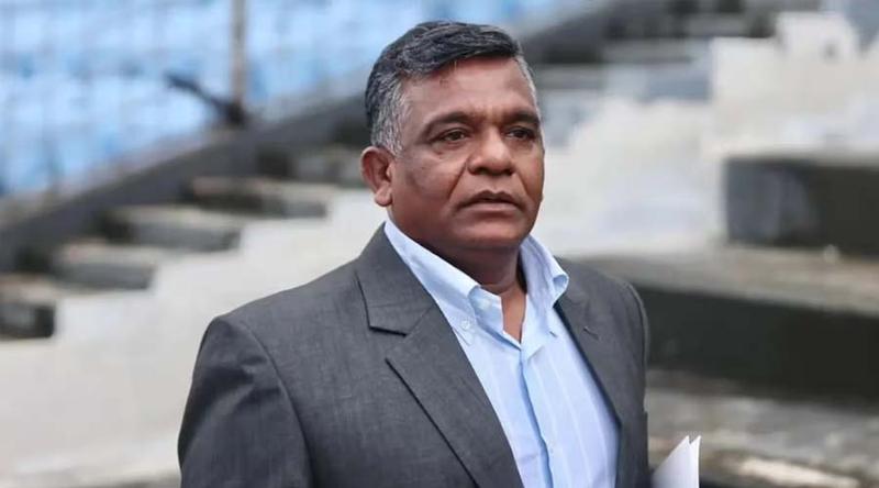 অস্ট্রেলিয়া থেকে দেশে ফিরেই বিসিবিতে বুলবুল